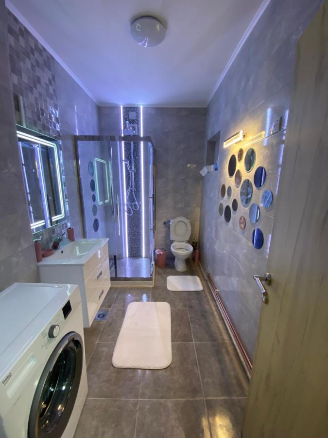 Golden Royal Apartment Kragujevac Bagian luar foto