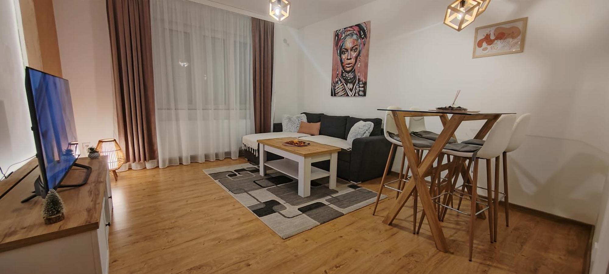Golden Royal Apartment Kragujevac Bagian luar foto